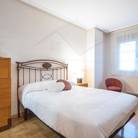 Celina Apartamento Gijón Exteriör bild
