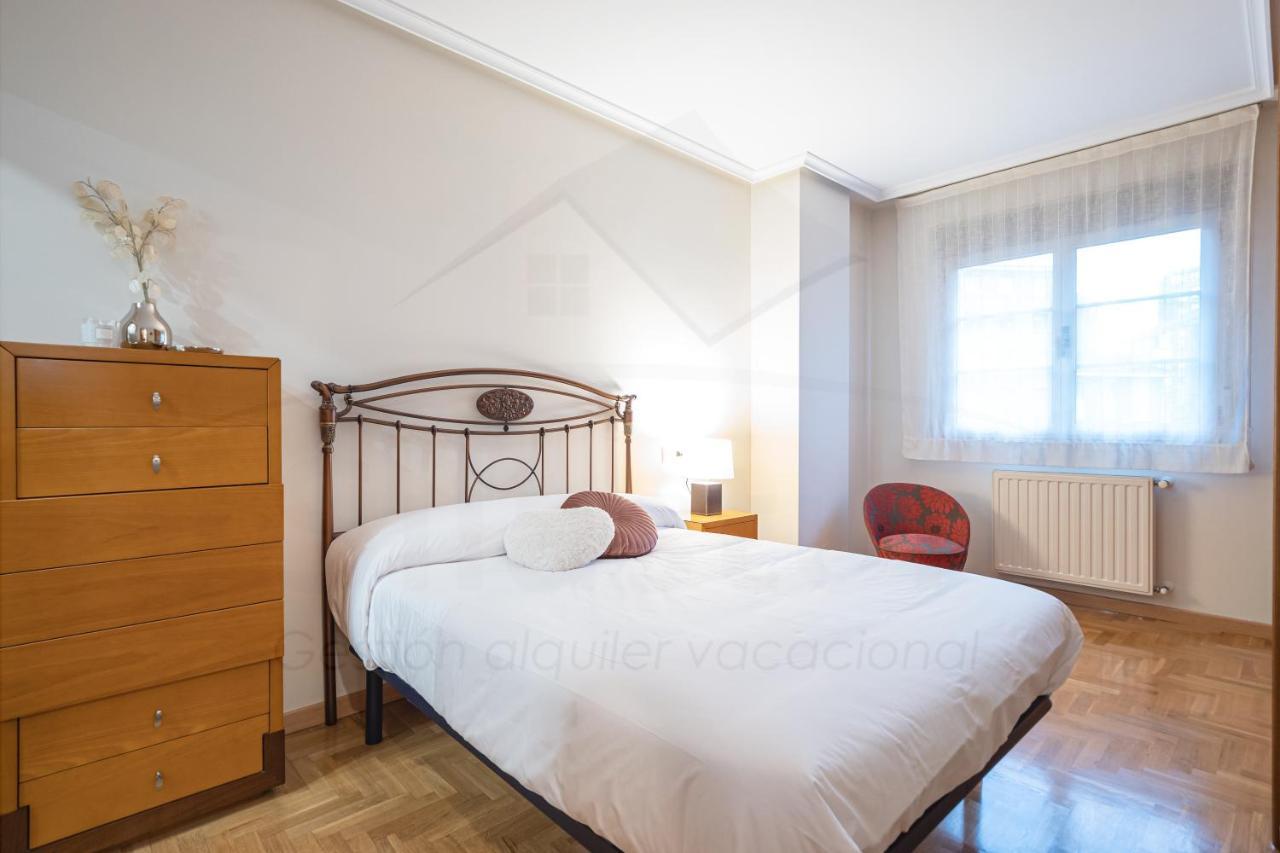 Celina Apartamento Gijón Exteriör bild