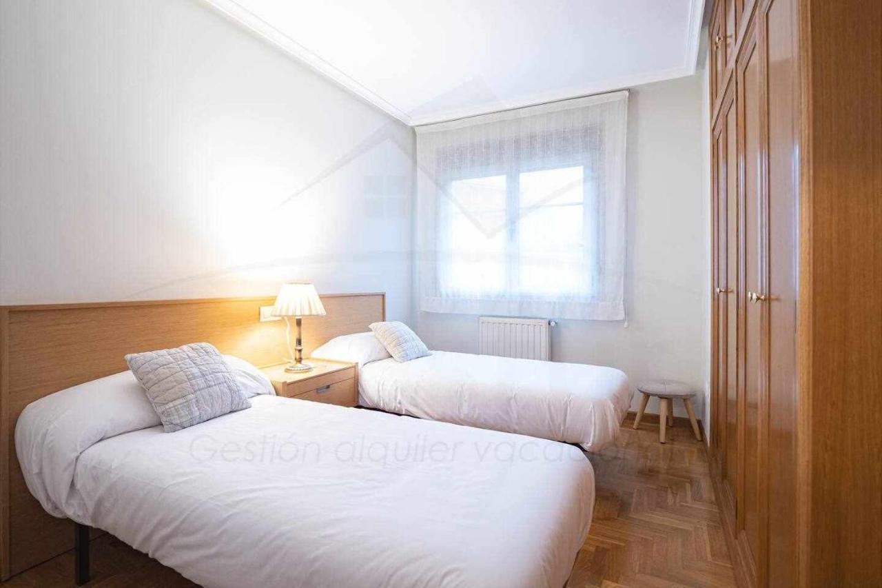 Celina Apartamento Gijón Exteriör bild